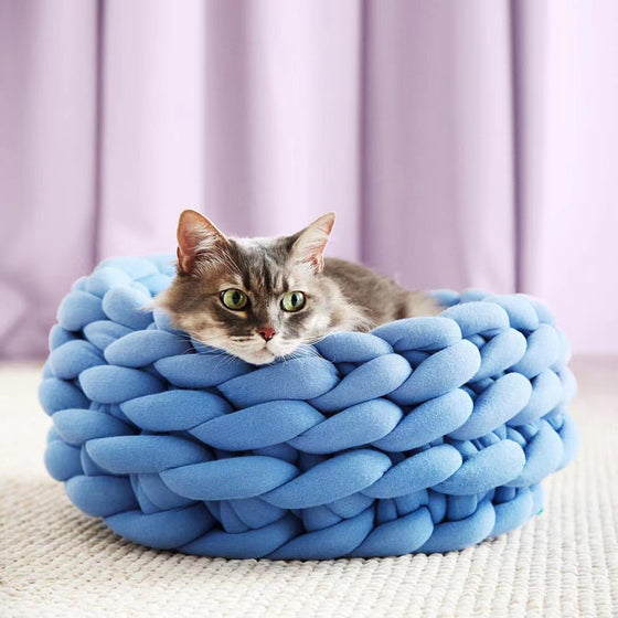 Woven Plush Pet Bed