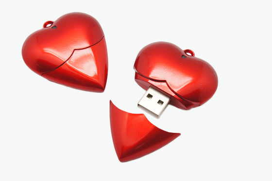 Red Heart Flash Drive | Available in 32 GB and 64GB