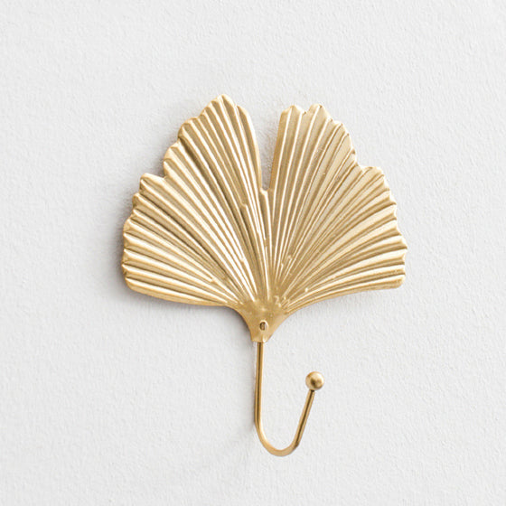 Leaf Wall Hook in Gold Finish