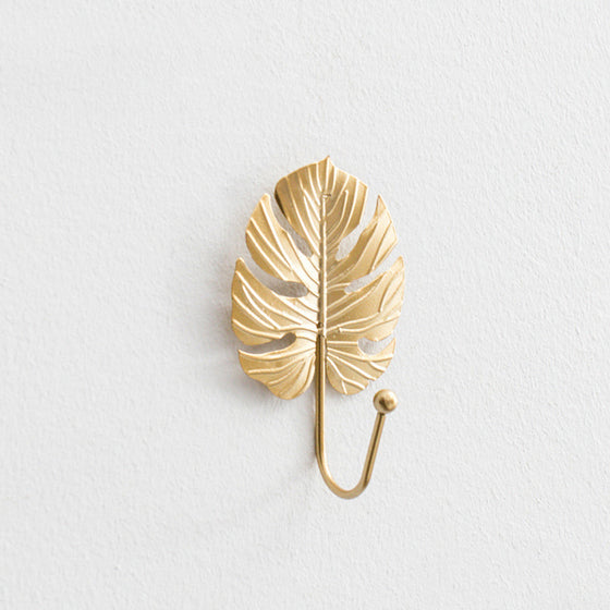 Leaf Wall Hook in Gold Finish