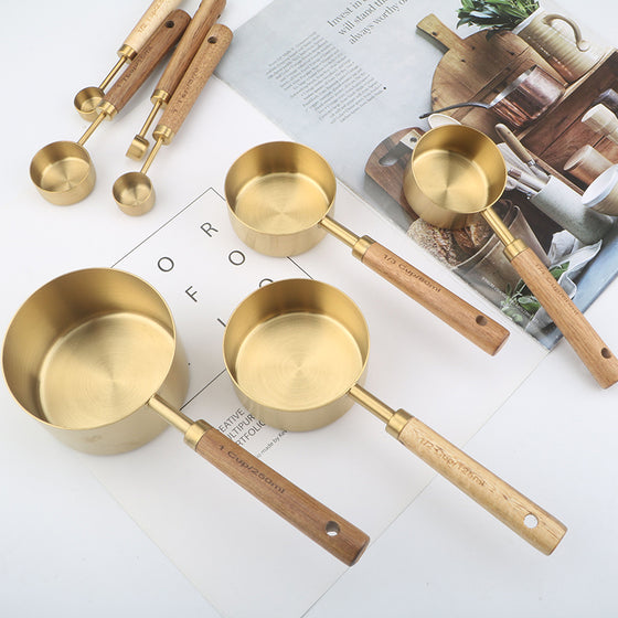 Copper Measuring Cups with Wood Handle