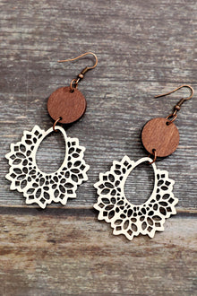  Laced Round Wood Pendant Earrings