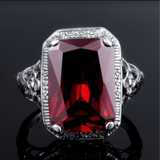 Vintage Style Red Zircon Ring