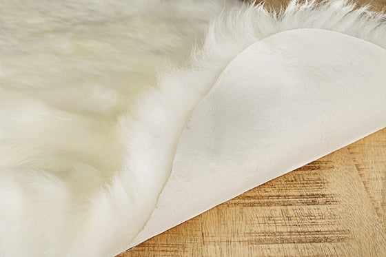 6' X 8' Natural New Zealand Sheepskin Area Rug