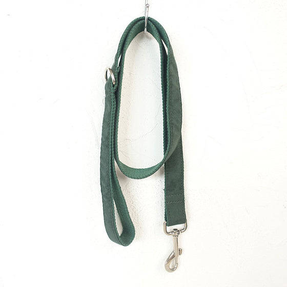 Luxury Pet Collar Leash in Green Velvet