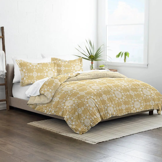 3-Piece Yellow and White Patterned Comforter Set