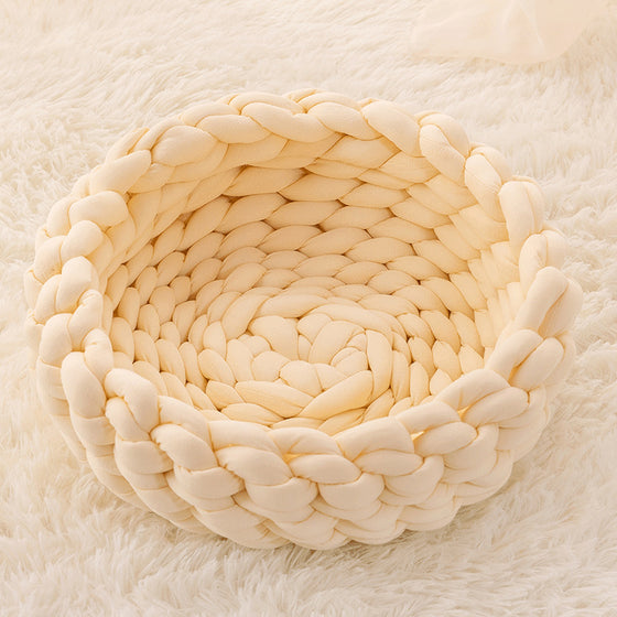 Woven Plush Pet Bed