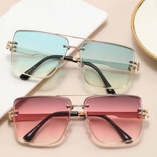  Women's Squared Sunglasses with Gold Frame