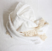  Cotton Double Gauze Baby Blanket with Tassel Trim