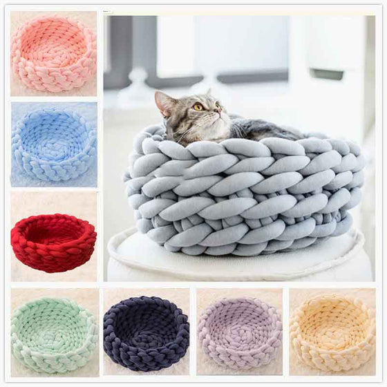 Woven Plush Pet Bed