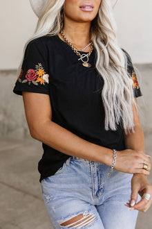  Black Casual Floral Embroidered T-Shirt