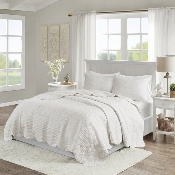 3 Piece Reversible Scalloped Edges Microfiber Quilt Set | Other Colors Available