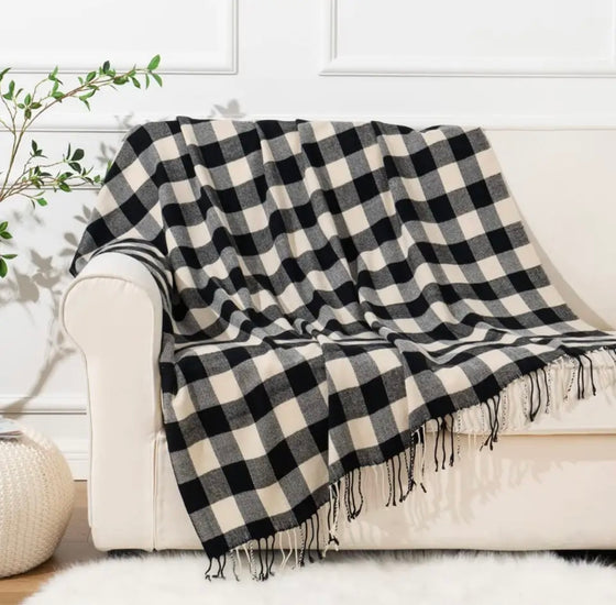 Soft Plaid Blankets in Various Sizes