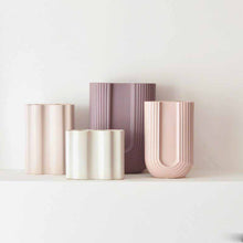  Ceramic Vases in Romantic Colors