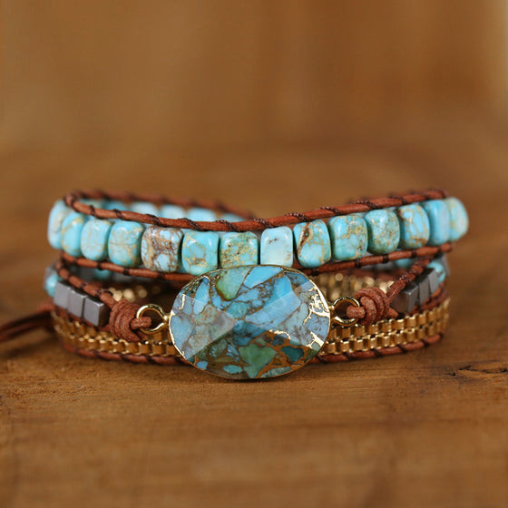 Gold and Blue Turquoise Blue Agate Chain Bracelet