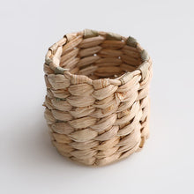  Woven Grass Napkin Ring