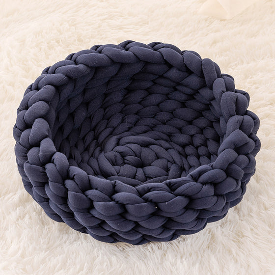 Woven Plush Pet Bed